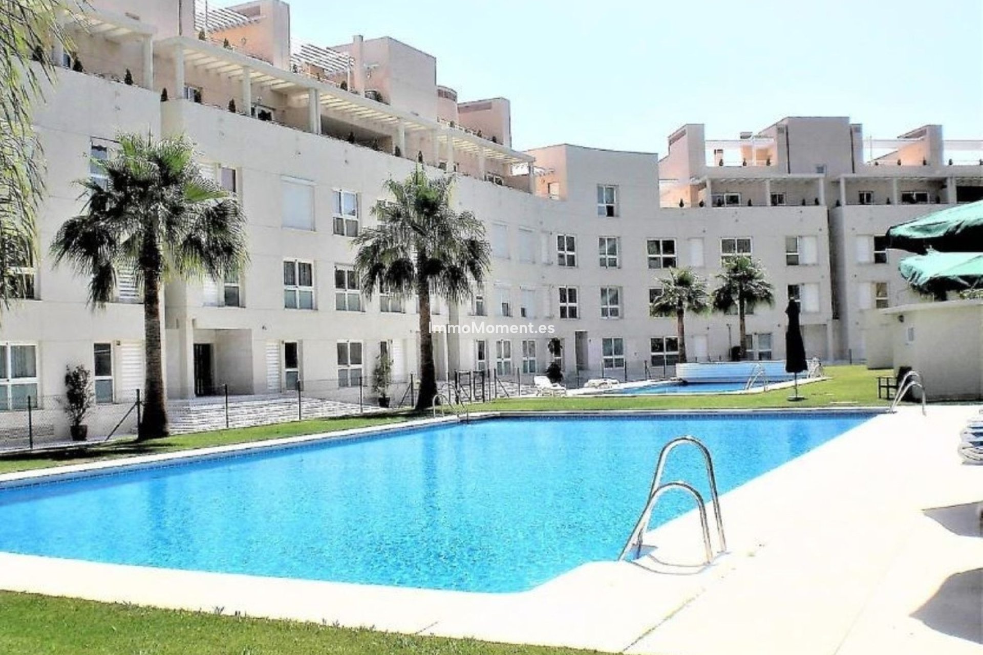 Revente - Appartement - Marbella - Nueva Andalucía