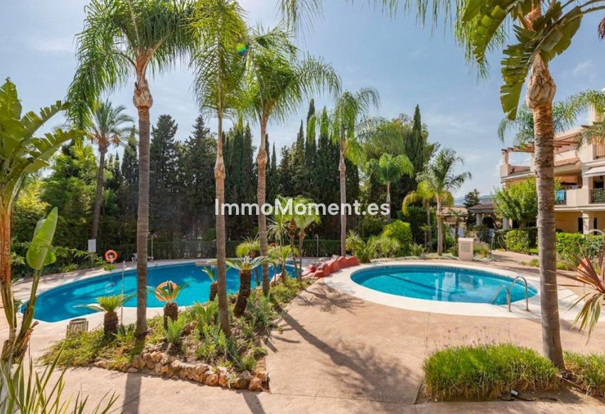 Revente - Appartement - Marbella - Nueva Andalucía