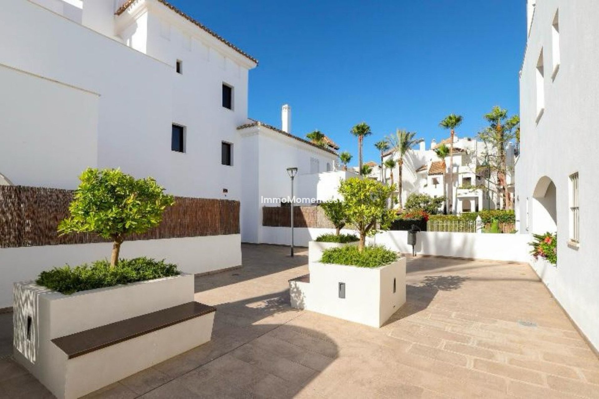Revente - Appartement - Marbella - Nueva Andalucía