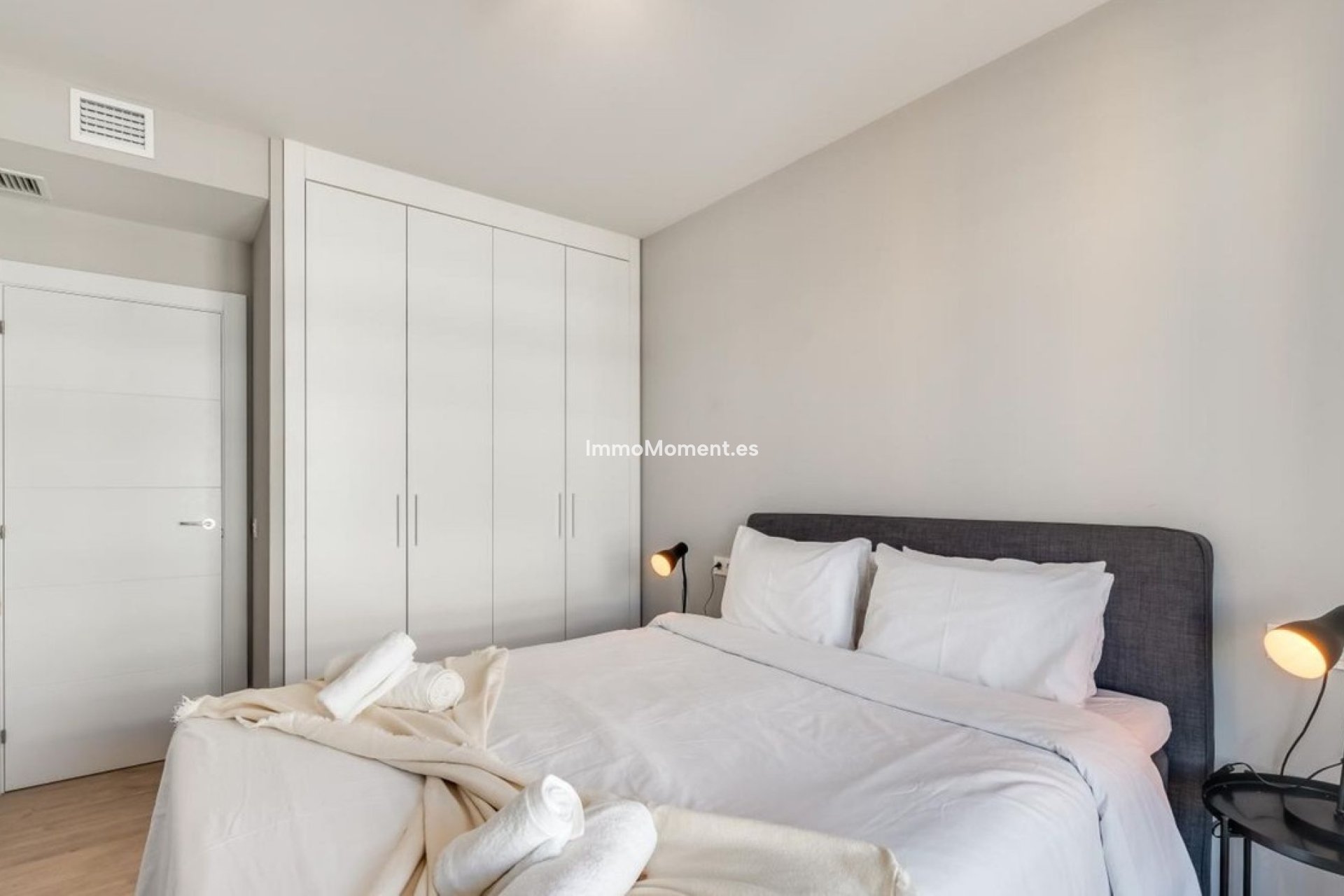 Revente - Appartement - Marbella - Nueva Andalucía