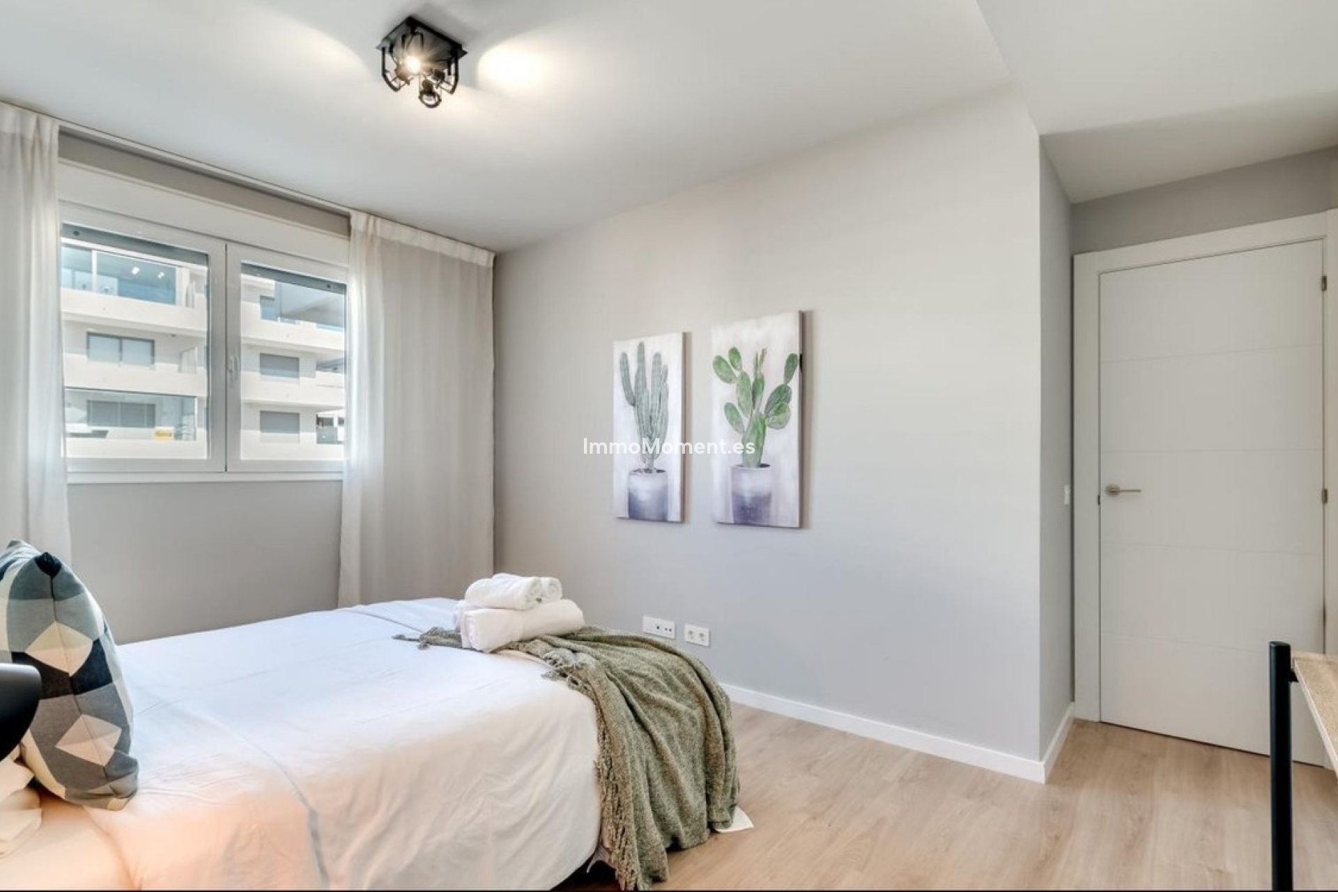 Revente - Appartement - Marbella - Nueva Andalucía