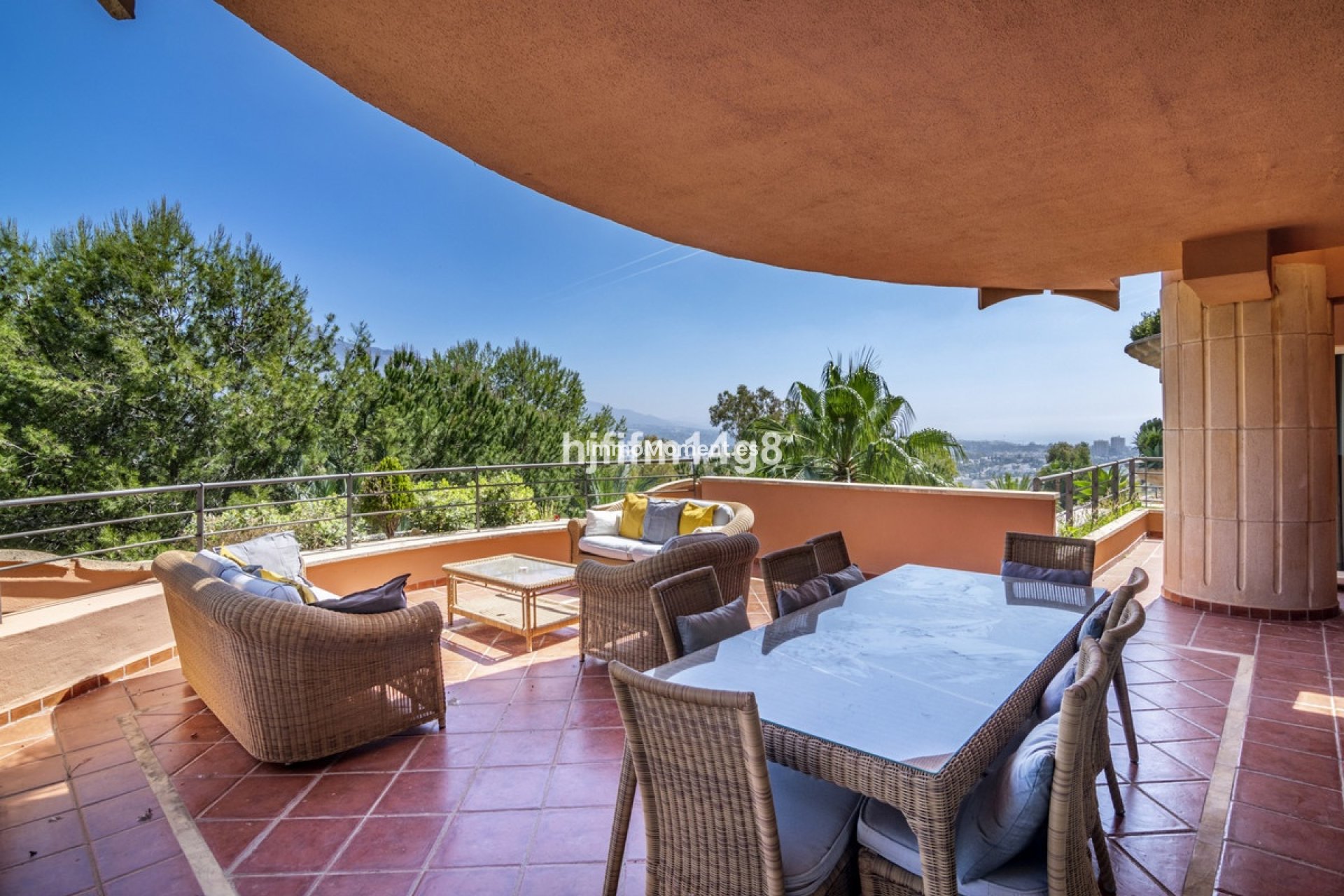 Revente - Appartement - Marbella - Nueva Andalucía