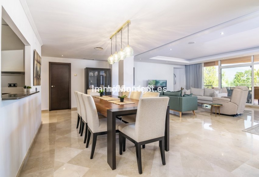 Revente - Appartement - Marbella - Nueva Andalucía