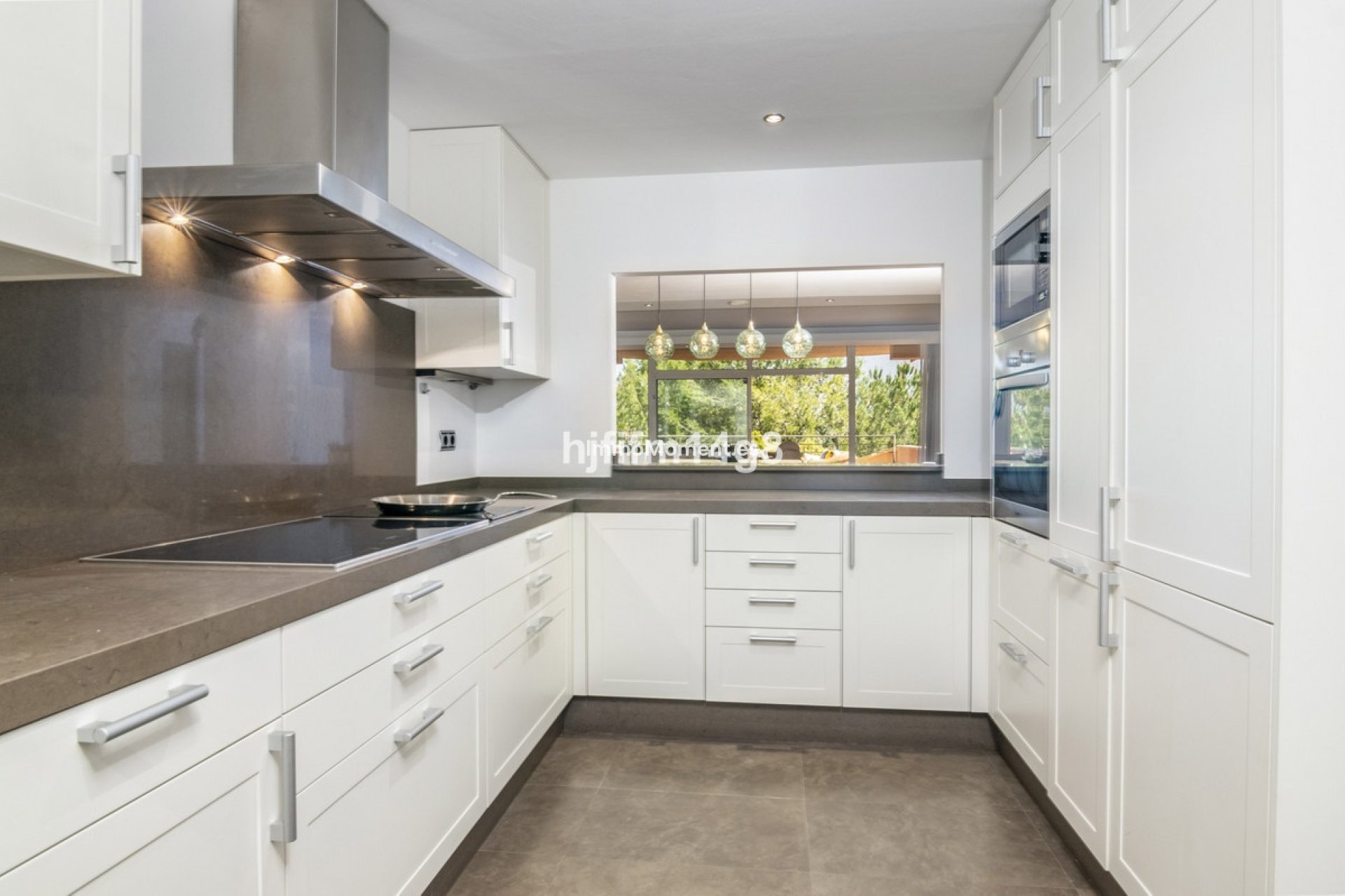 Revente - Appartement - Marbella - Nueva Andalucía