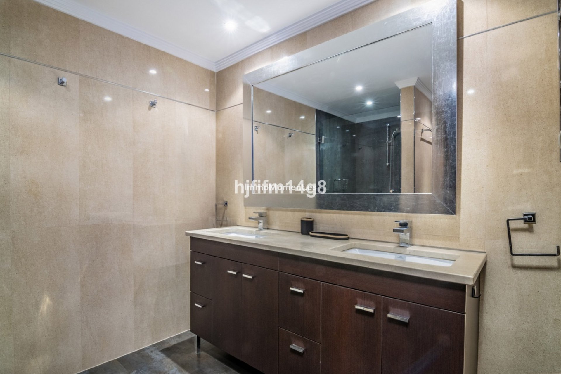 Revente - Appartement - Marbella - Nueva Andalucía