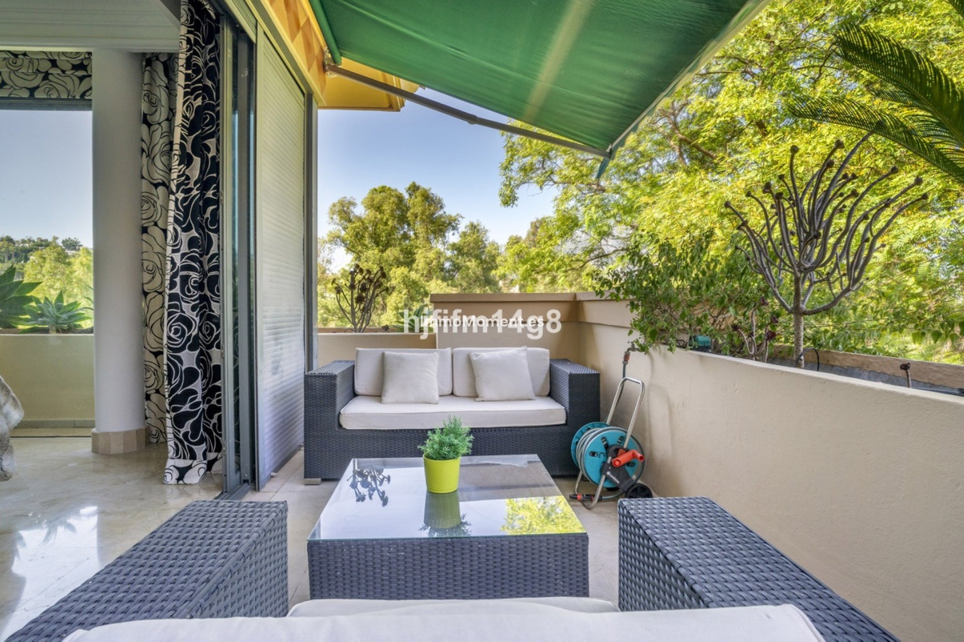 Revente - Appartement - Marbella - Nueva Andalucía