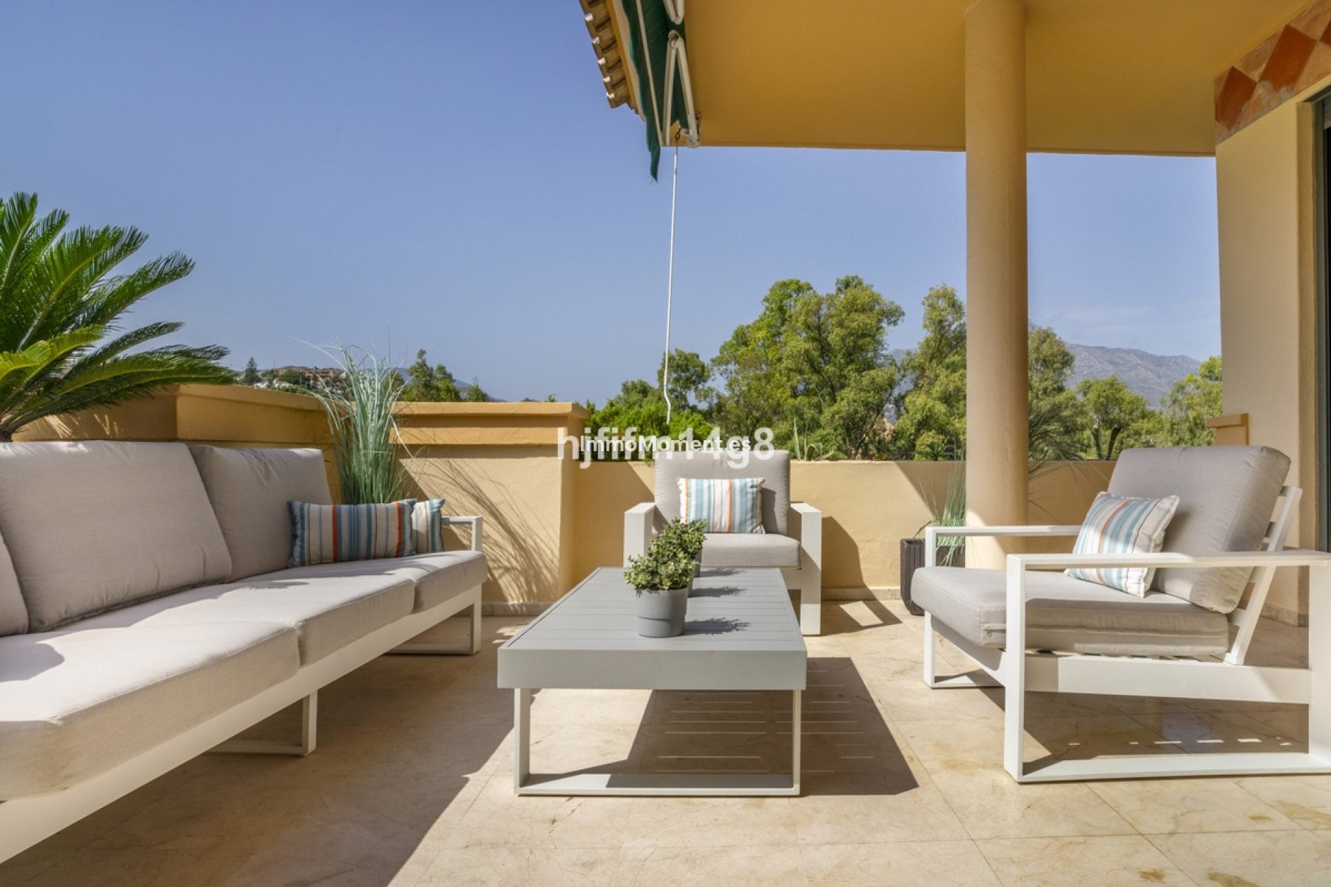 Revente - Appartement - Marbella - Nueva Andalucía