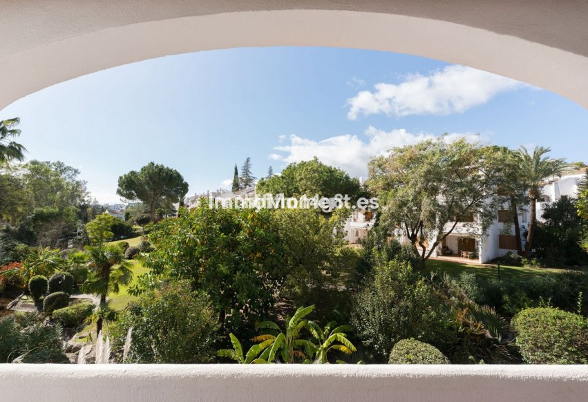 Revente - Appartement - Marbella - Nueva Andalucía