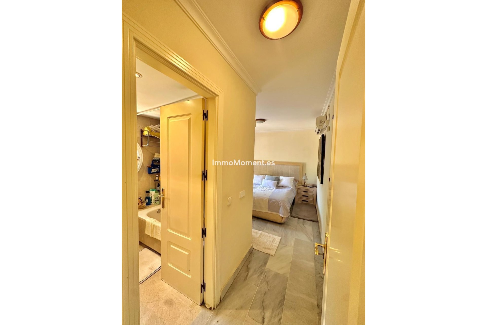 Revente - Appartement - Marbella - Nueva Andalucía