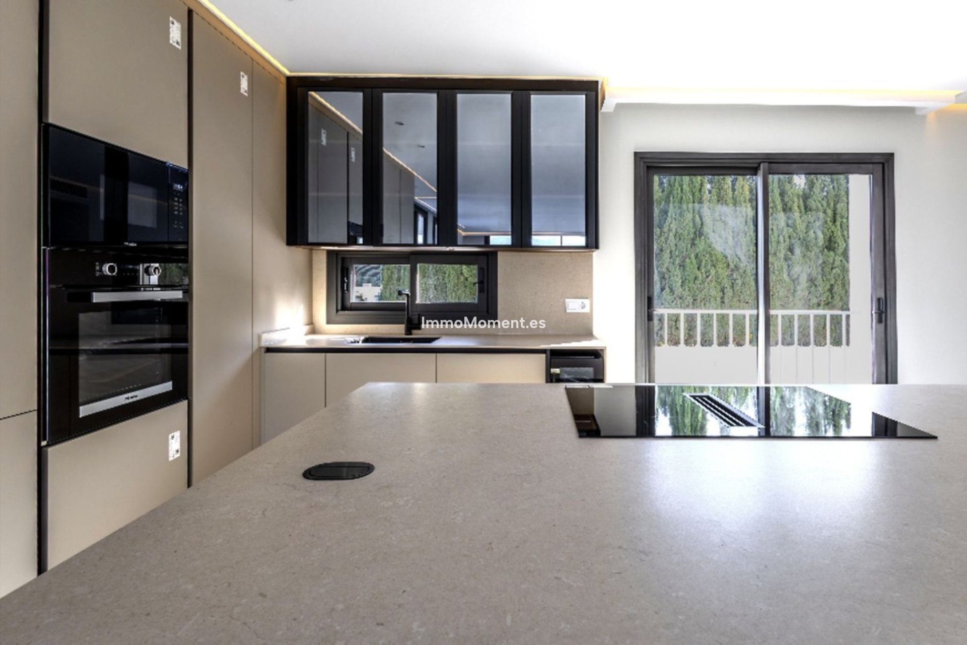 Revente - Appartement - Marbella - Nueva Andalucía