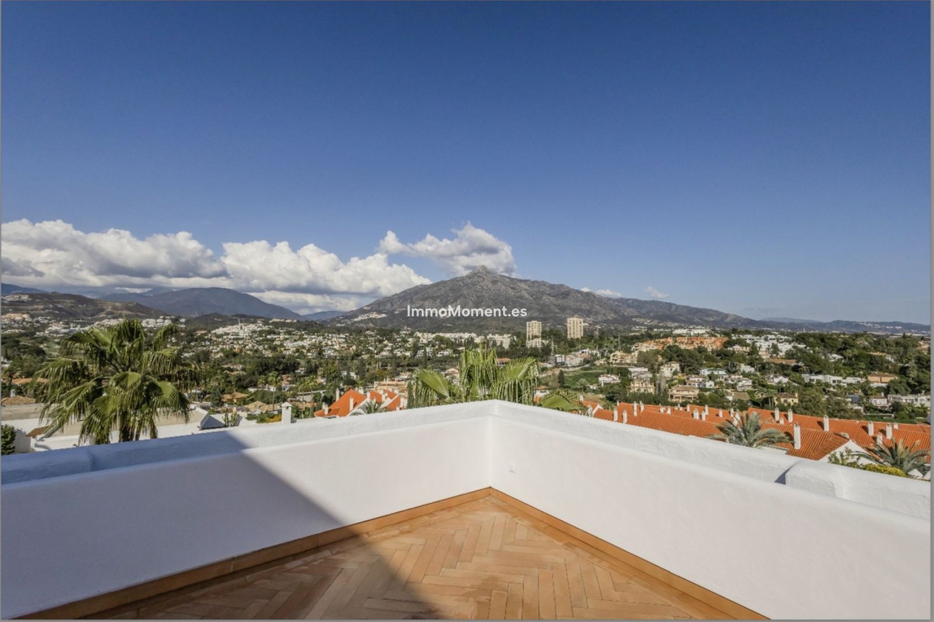 Revente - Appartement - Marbella - Nueva Andalucía