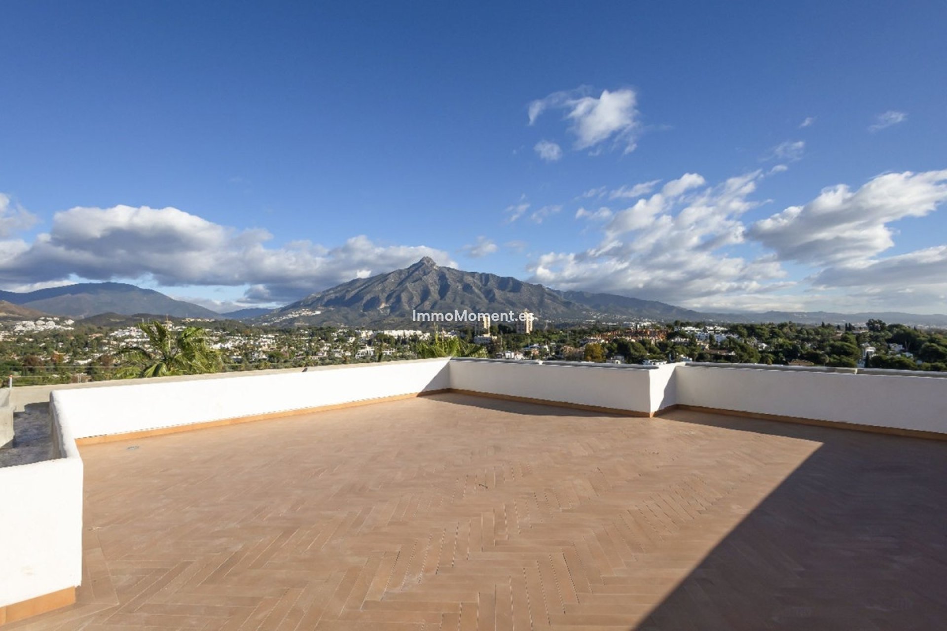 Revente - Appartement - Marbella - Nueva Andalucía