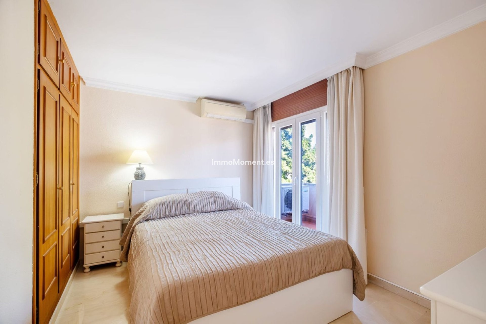 Revente - Appartement - Marbella - Nueva Andalucía
