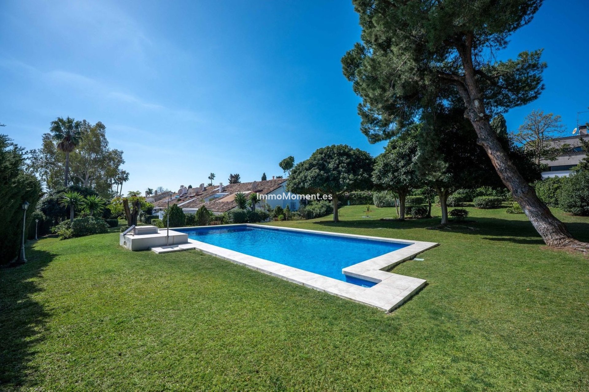 Revente - Appartement - Marbella - Nueva Andalucía