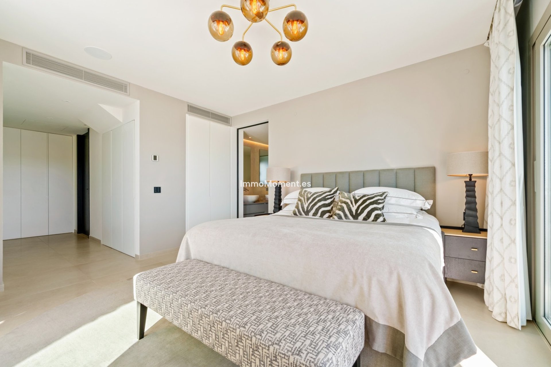 Revente - Appartement - Marbella - Nueva Andalucía