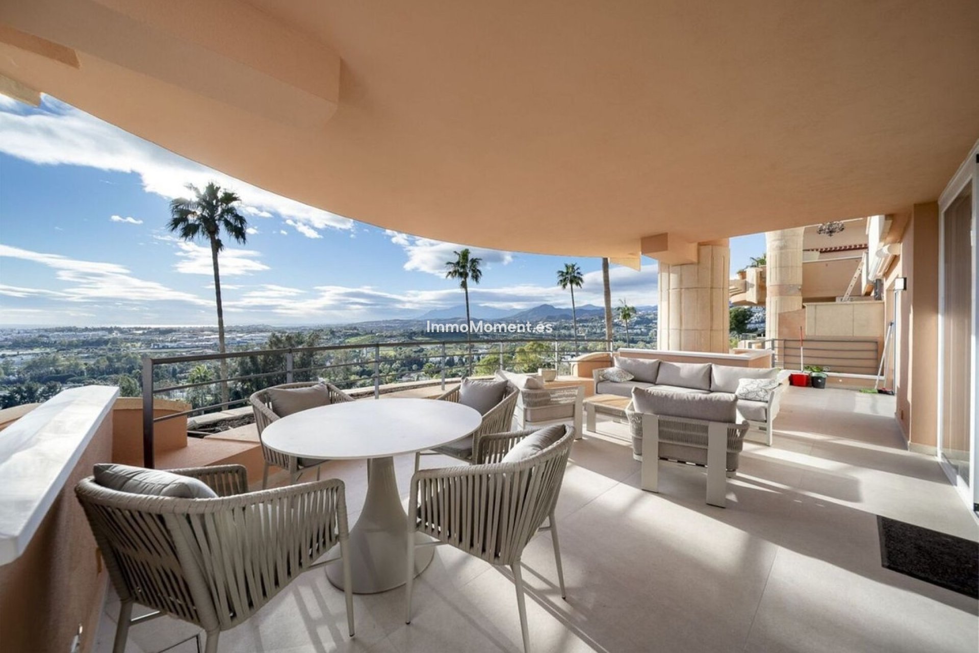 Revente - Appartement - Marbella - Nueva Andalucía