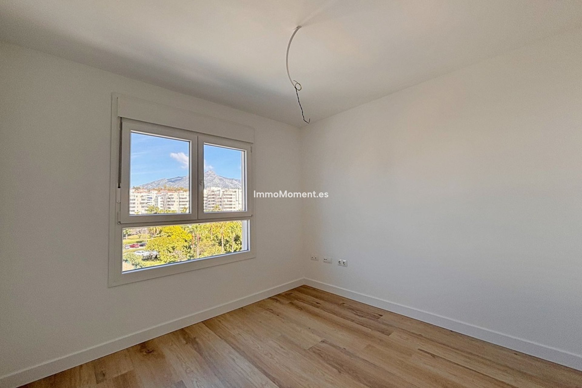 Revente - Appartement - Marbella - Nueva Andalucía