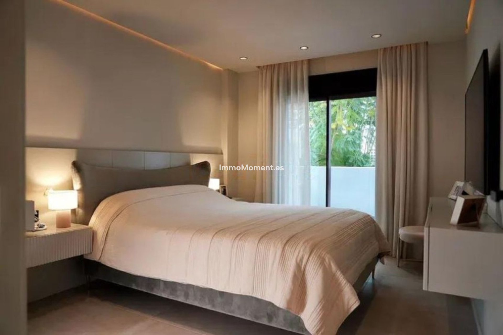 Revente - Appartement - Marbella - Nueva Andalucía