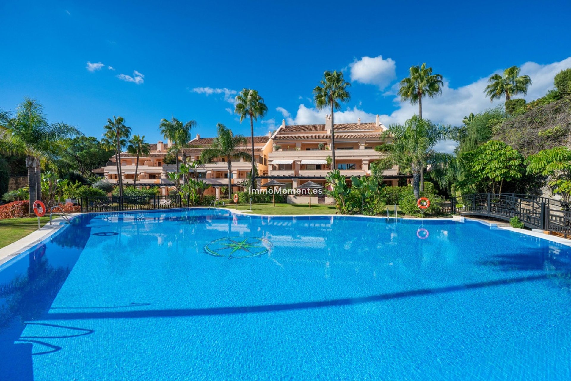 Revente - Appartement - Marbella - Nueva Andalucía