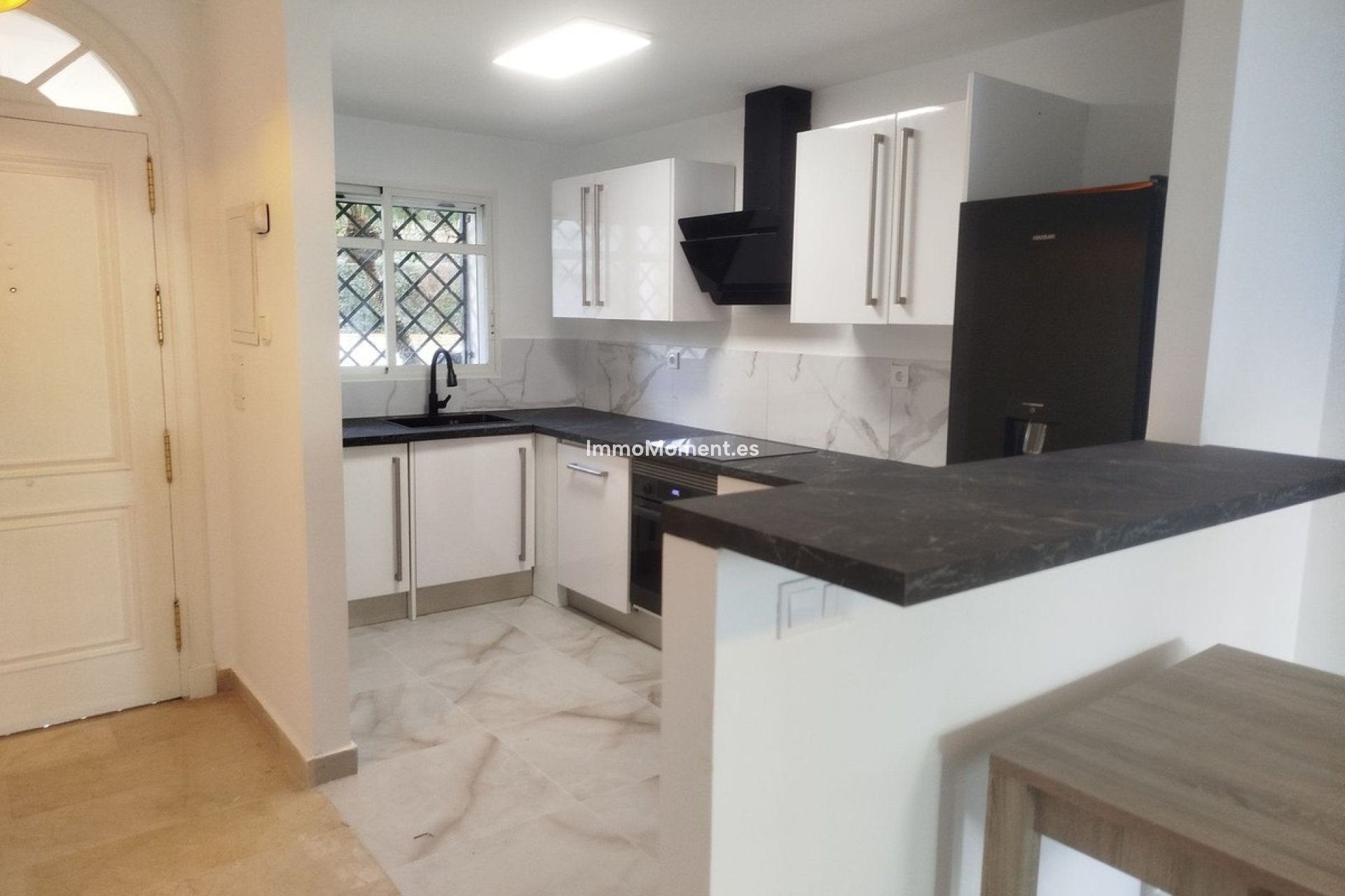 Revente - Appartement - Marbella - Nueva Andalucía
