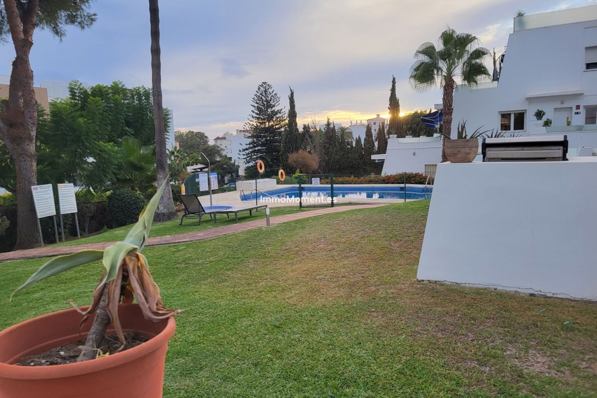 Revente - Appartement - Marbella - Nueva Andalucía