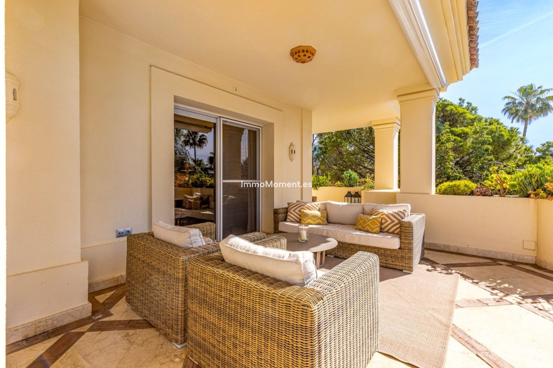 Revente - Appartement - Marbella - Nueva Andalucía