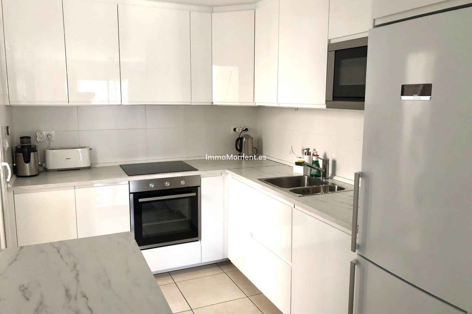 Revente - Appartement - Marbella - Nueva Andalucía