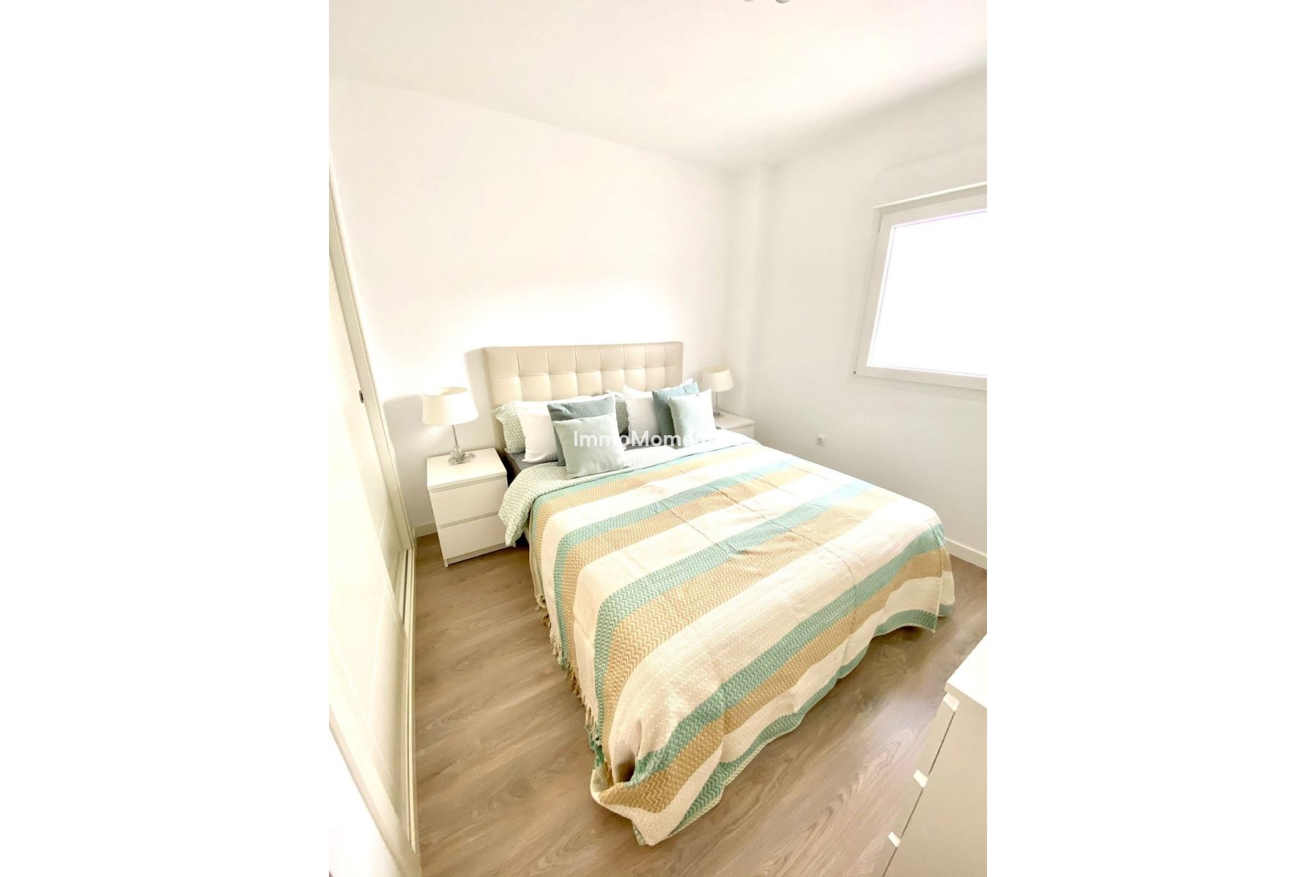 Revente - Appartement - Marbella - Nueva Andalucía