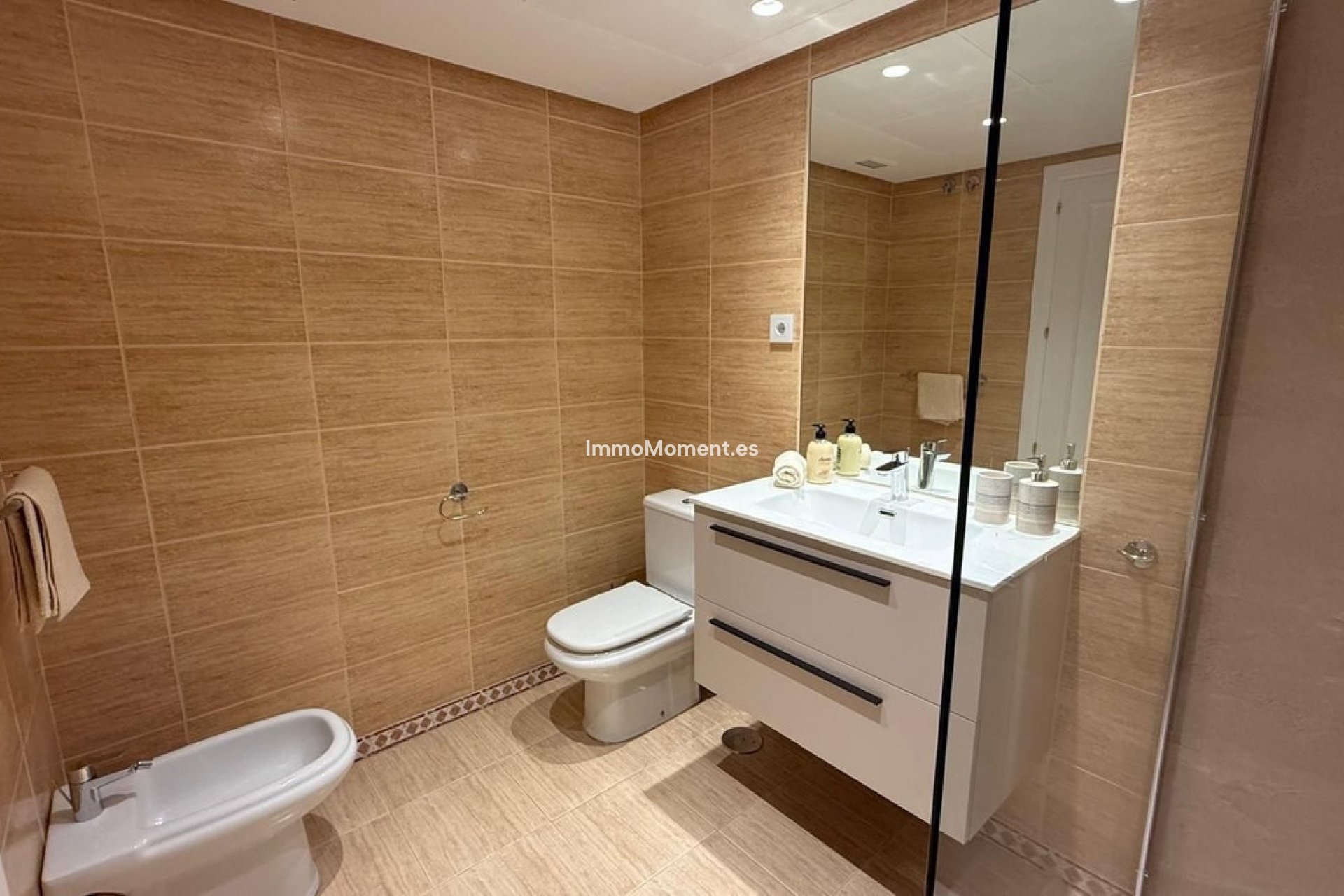 Revente - Appartement - Marbella - Nueva Andalucía