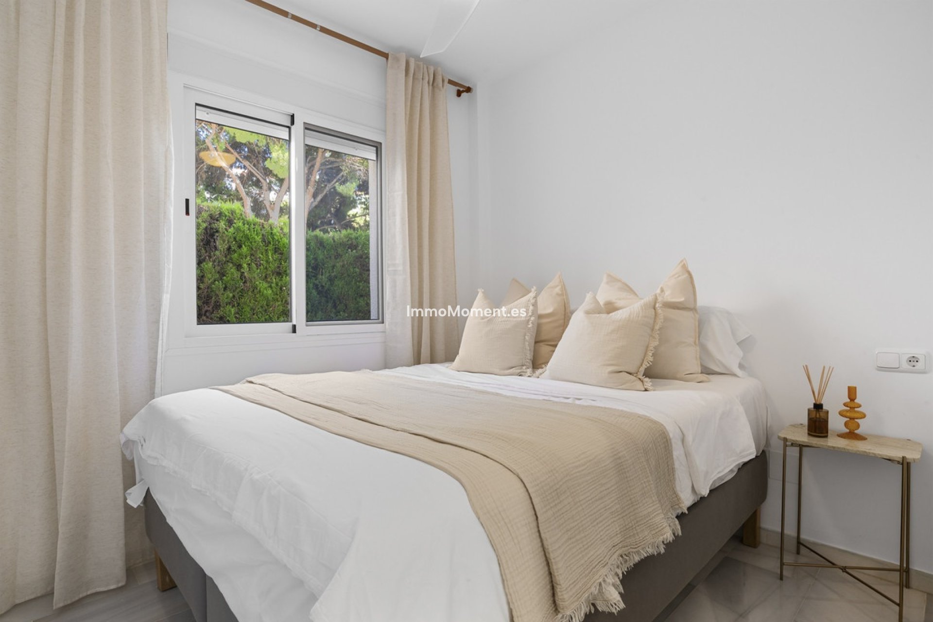 Revente - Appartement - Marbella - Nueva Andalucía