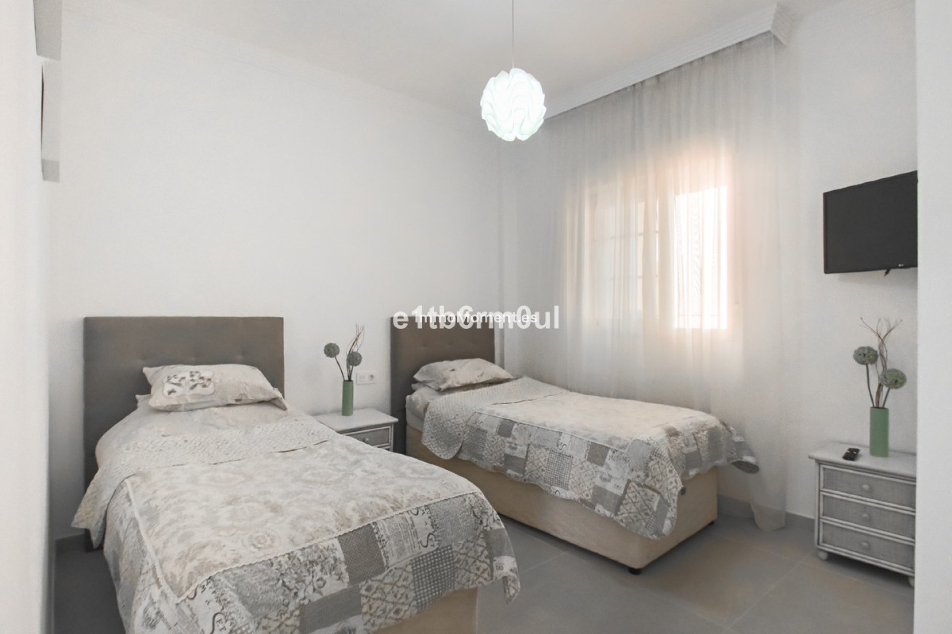 Revente - Appartement - Marbella - Nueva Andalucía