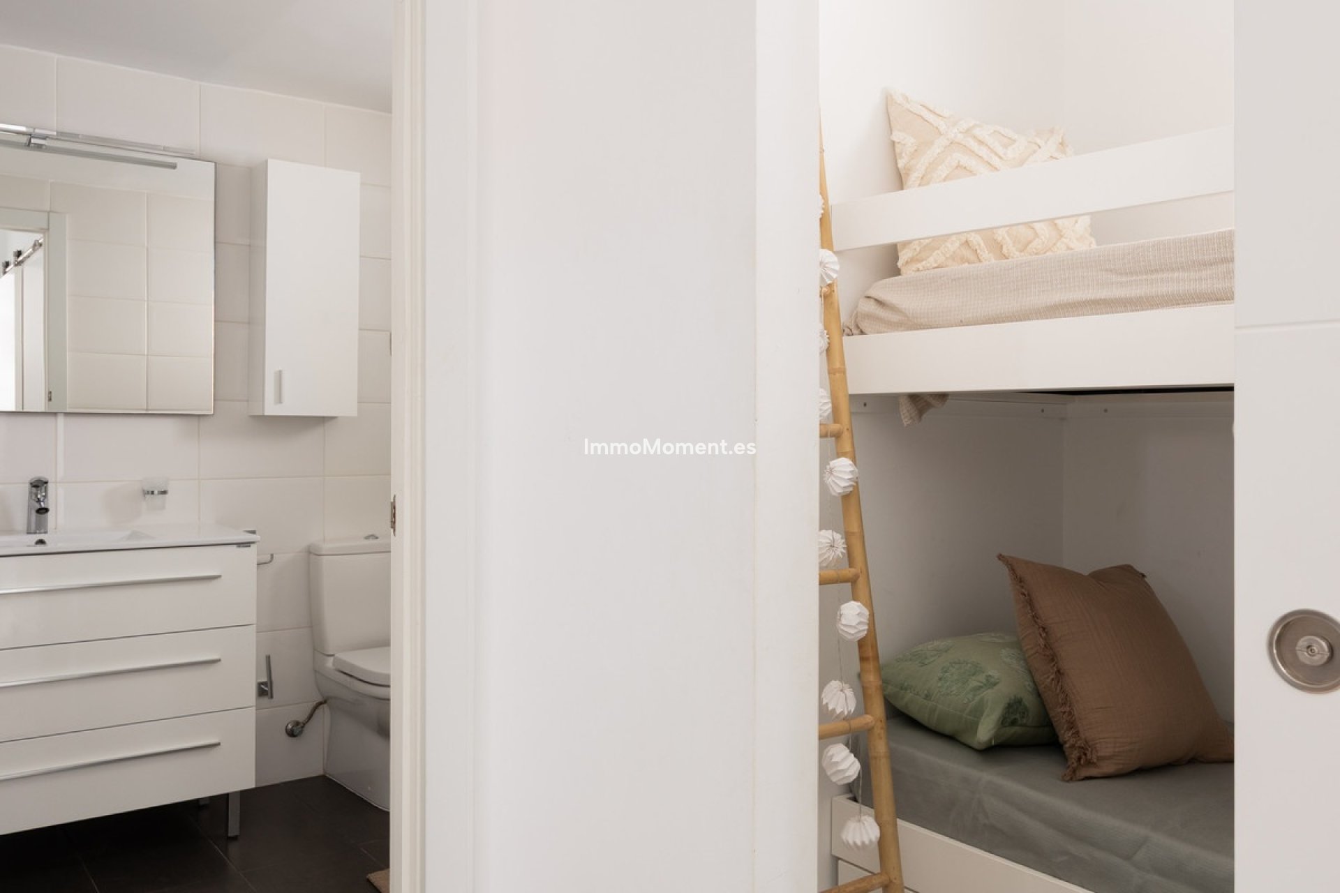 Revente - Appartement - Marbella - Nueva Andalucía