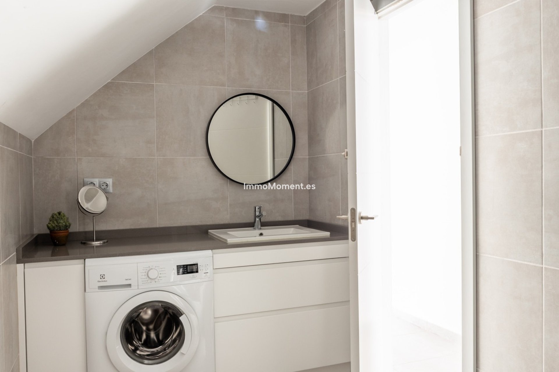 Revente - Appartement - Marbella - Nueva Andalucía