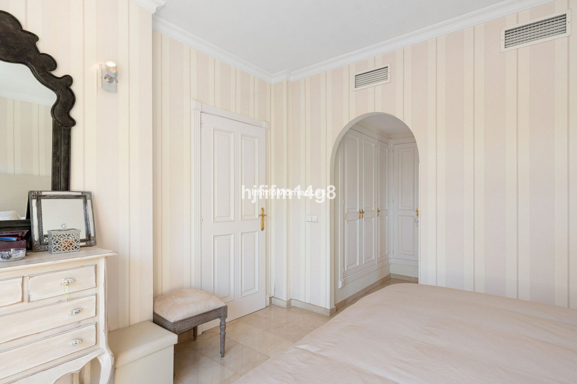 Revente - Appartement - Marbella - Nueva Andalucía