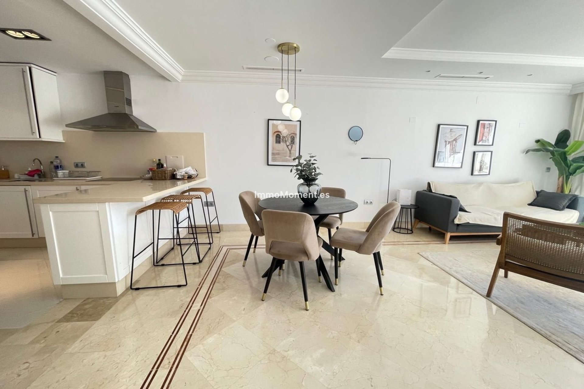 Revente - Appartement - Marbella - Nueva Andalucía