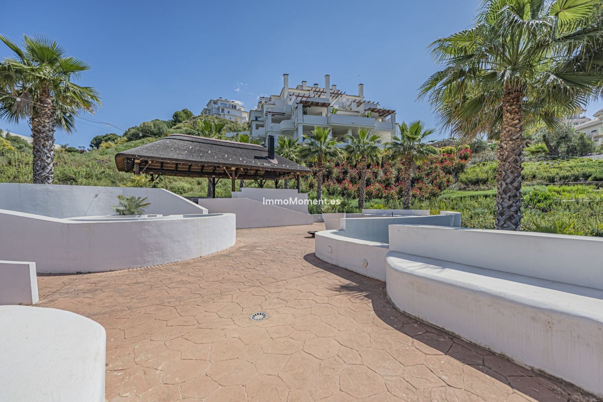 Revente - Appartement - Marbella - Nueva Andalucía