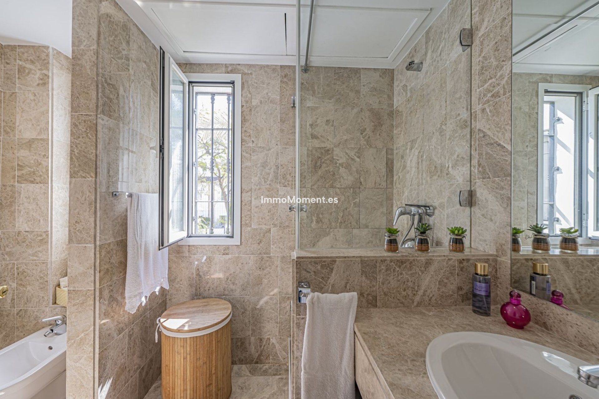 Revente - Appartement - Marbella - Nueva Andalucía