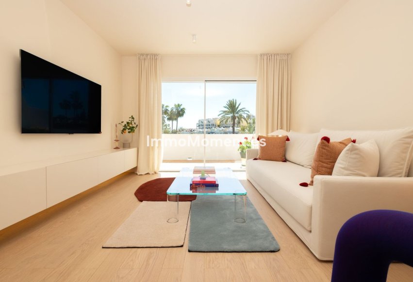 Revente - Appartement - Marbella - Nueva Andalucía