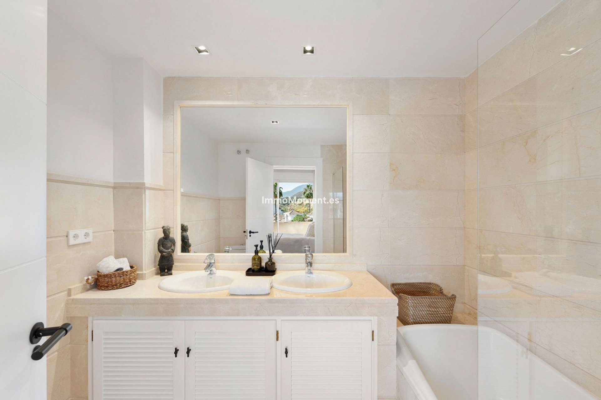 Revente - Appartement - Marbella - Nueva Andalucía