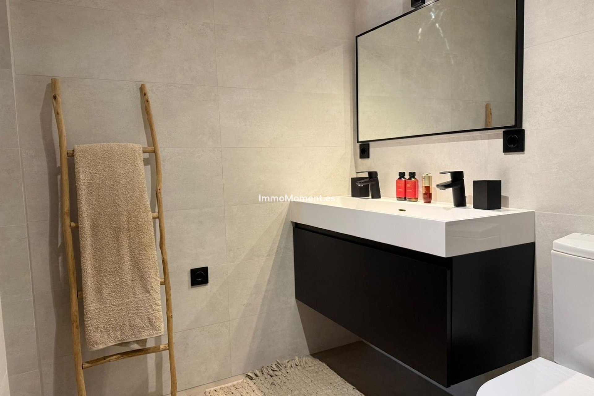 Revente - Appartement - Marbella - Nueva Andalucía