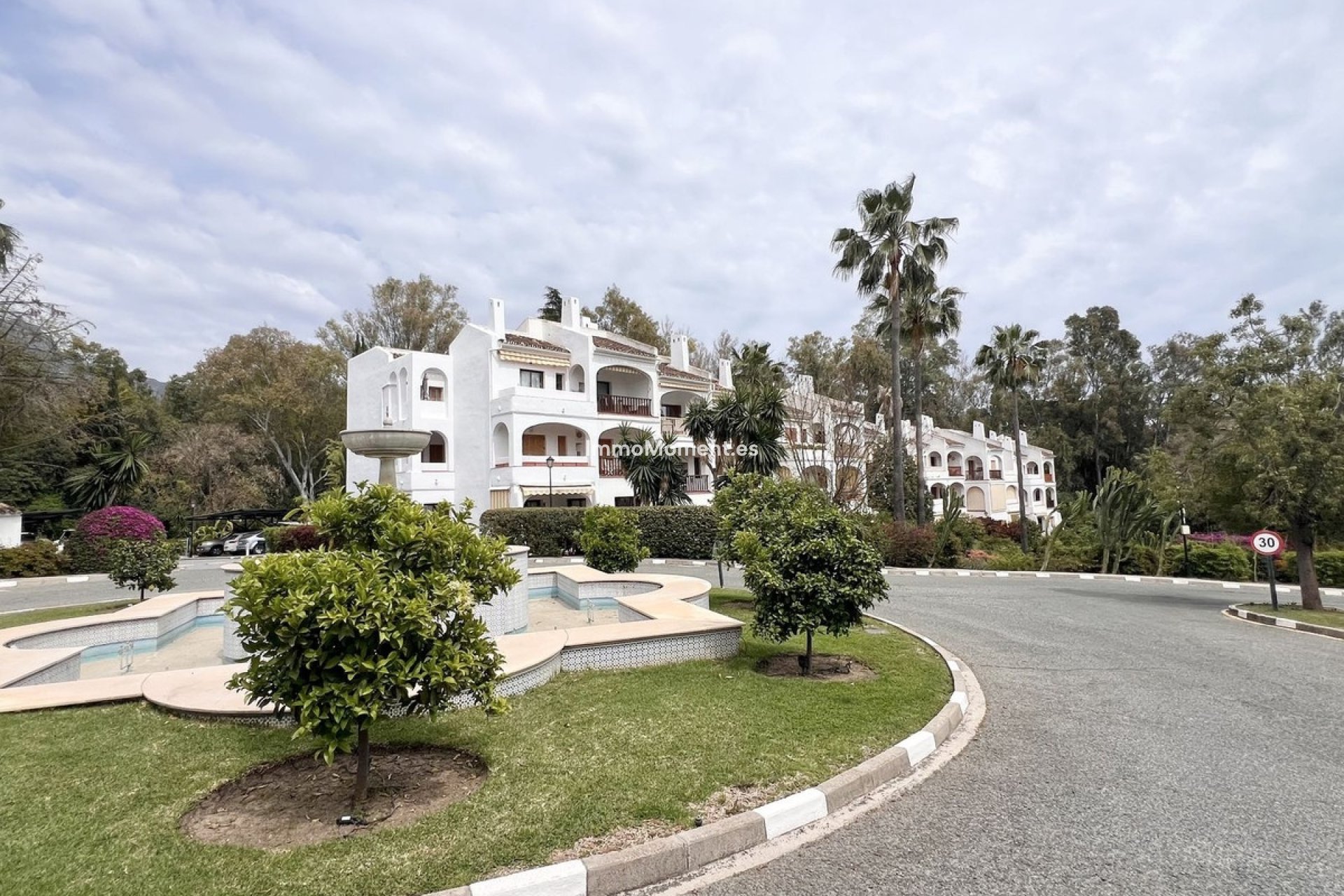 Revente - Appartement - Marbella - Nueva Andalucía