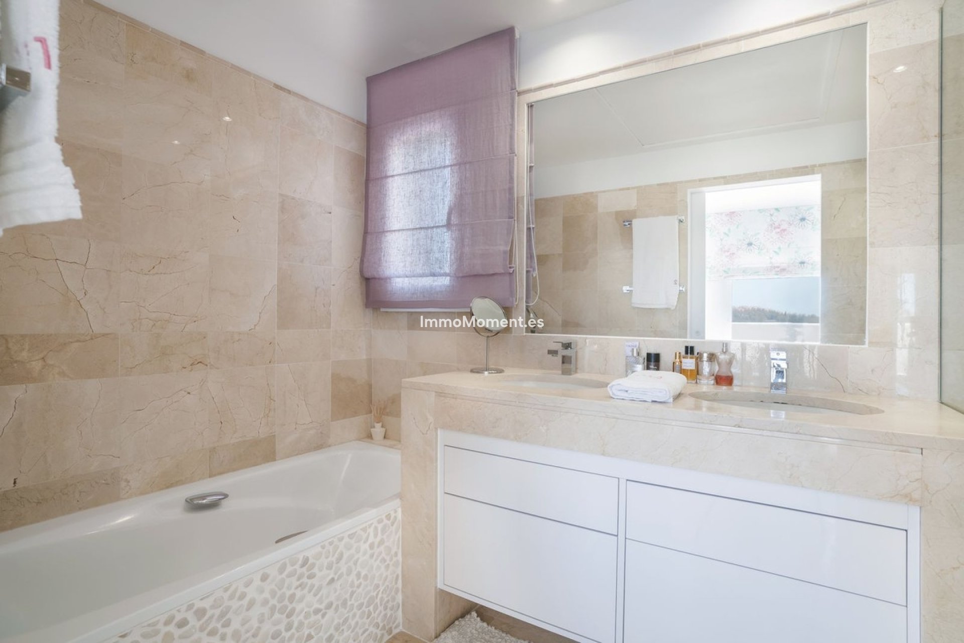 Revente - Appartement - Marbella - Nueva Andalucía