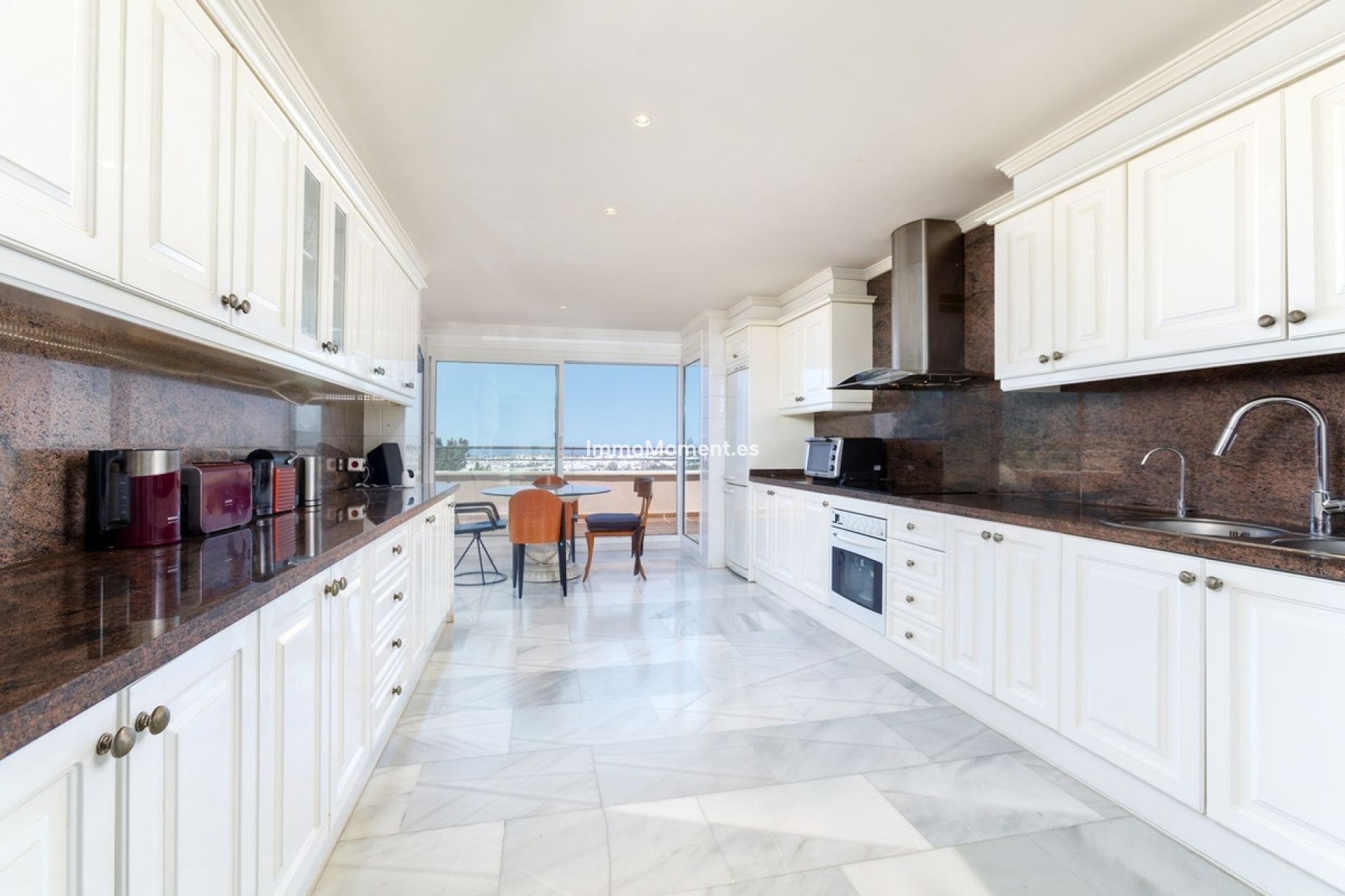 Revente - Appartement - Marbella - Nueva Andalucía