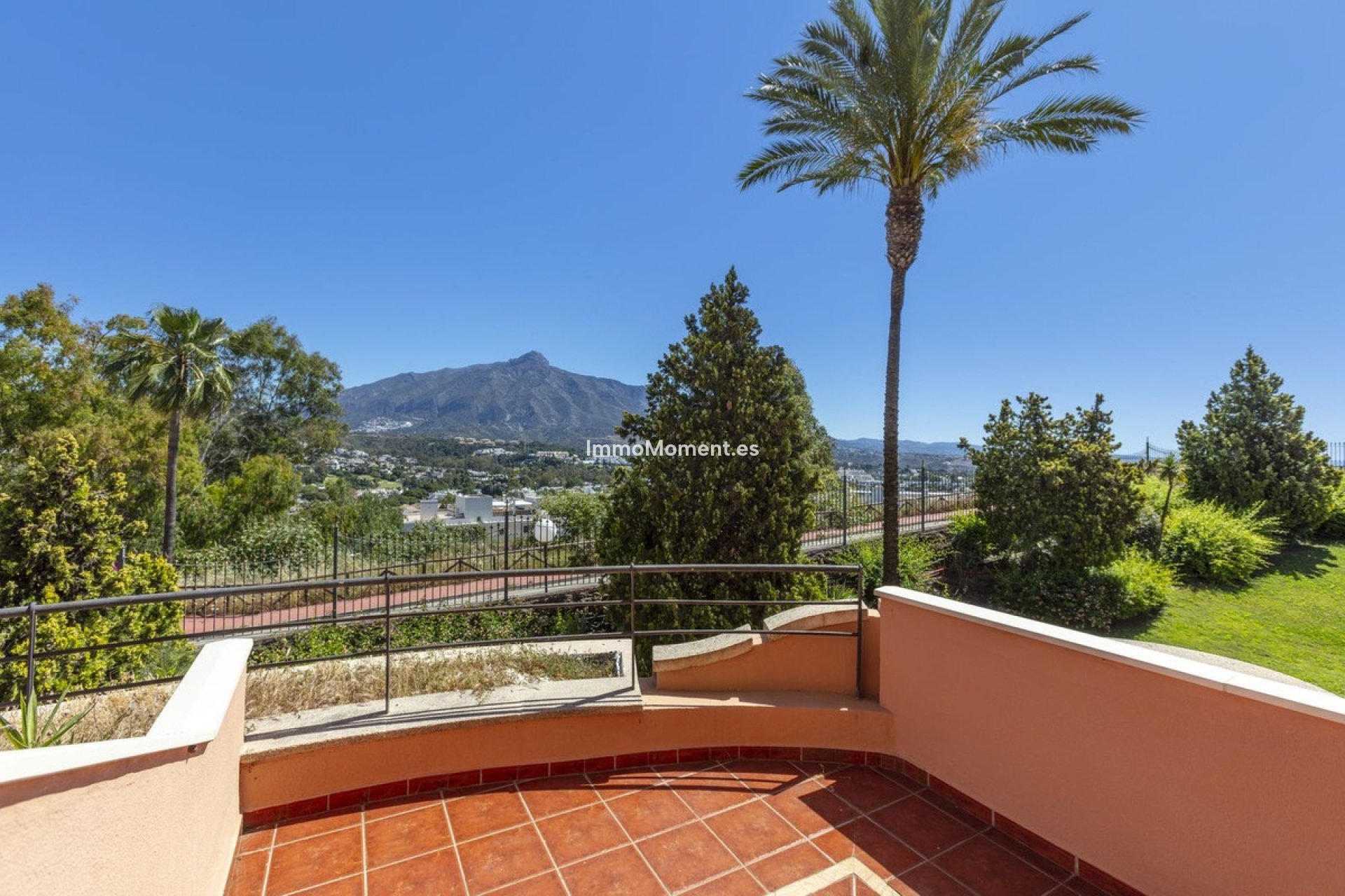 Revente - Appartement - Marbella - Nueva Andalucía