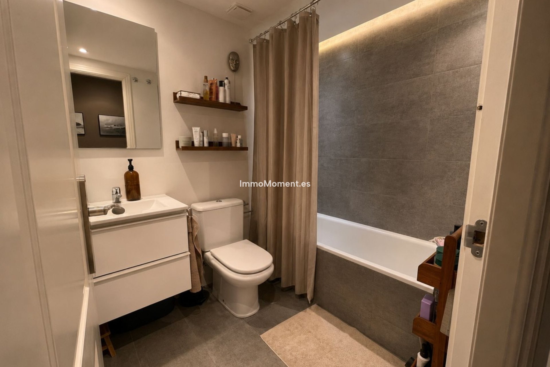 Revente - Appartement - Marbella - Nueva Andalucía