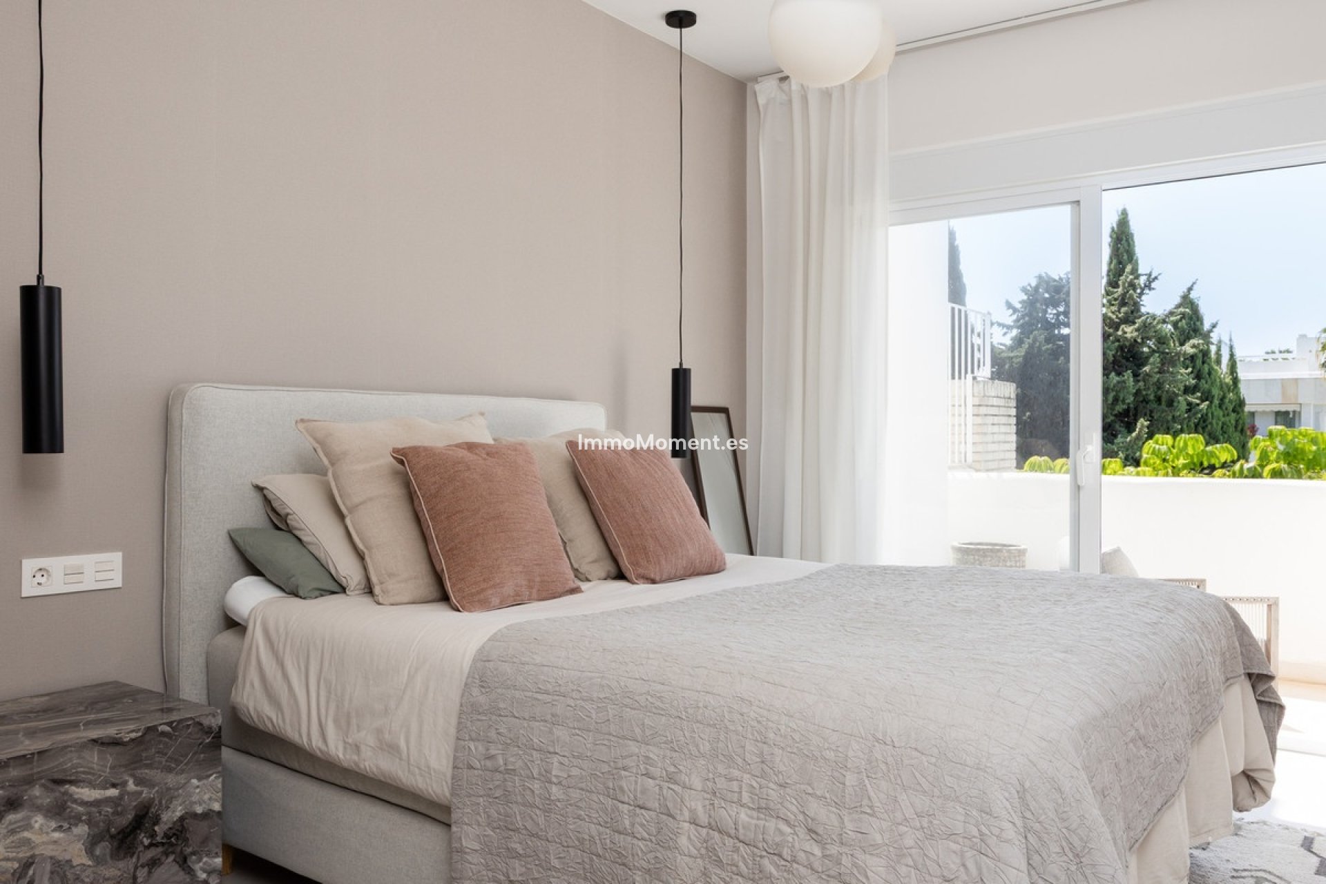 Revente - Appartement - Marbella - Nueva Andalucía