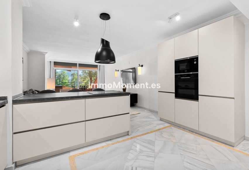 Revente - Appartement - Marbella - Nueva Andalucía