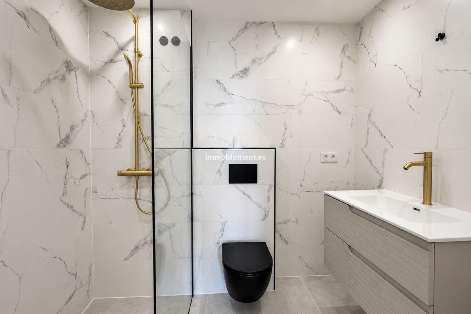 Revente - Appartement - Marbella - Nueva Andalucía