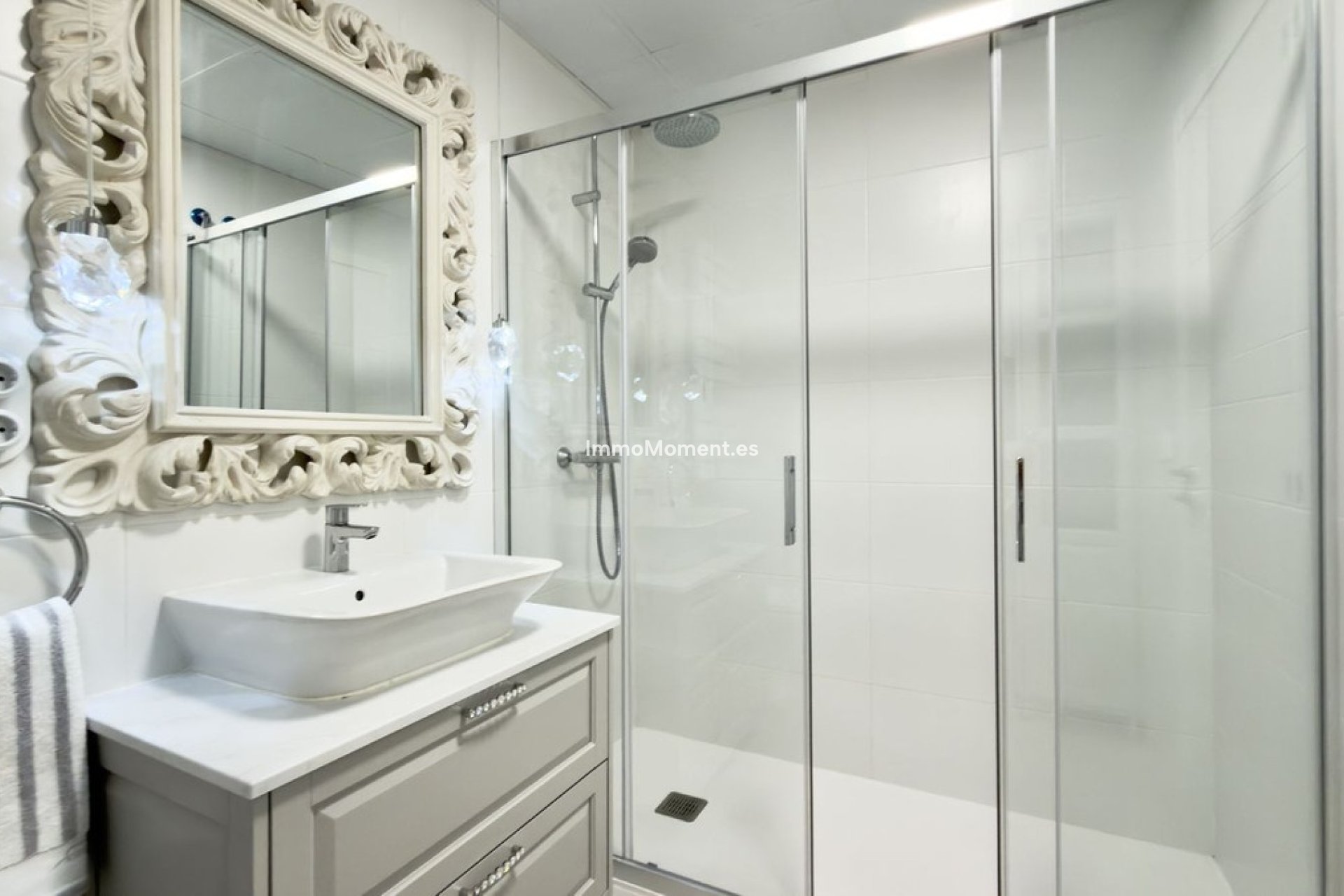 Revente - Appartement - Marbella - Nueva Andalucía