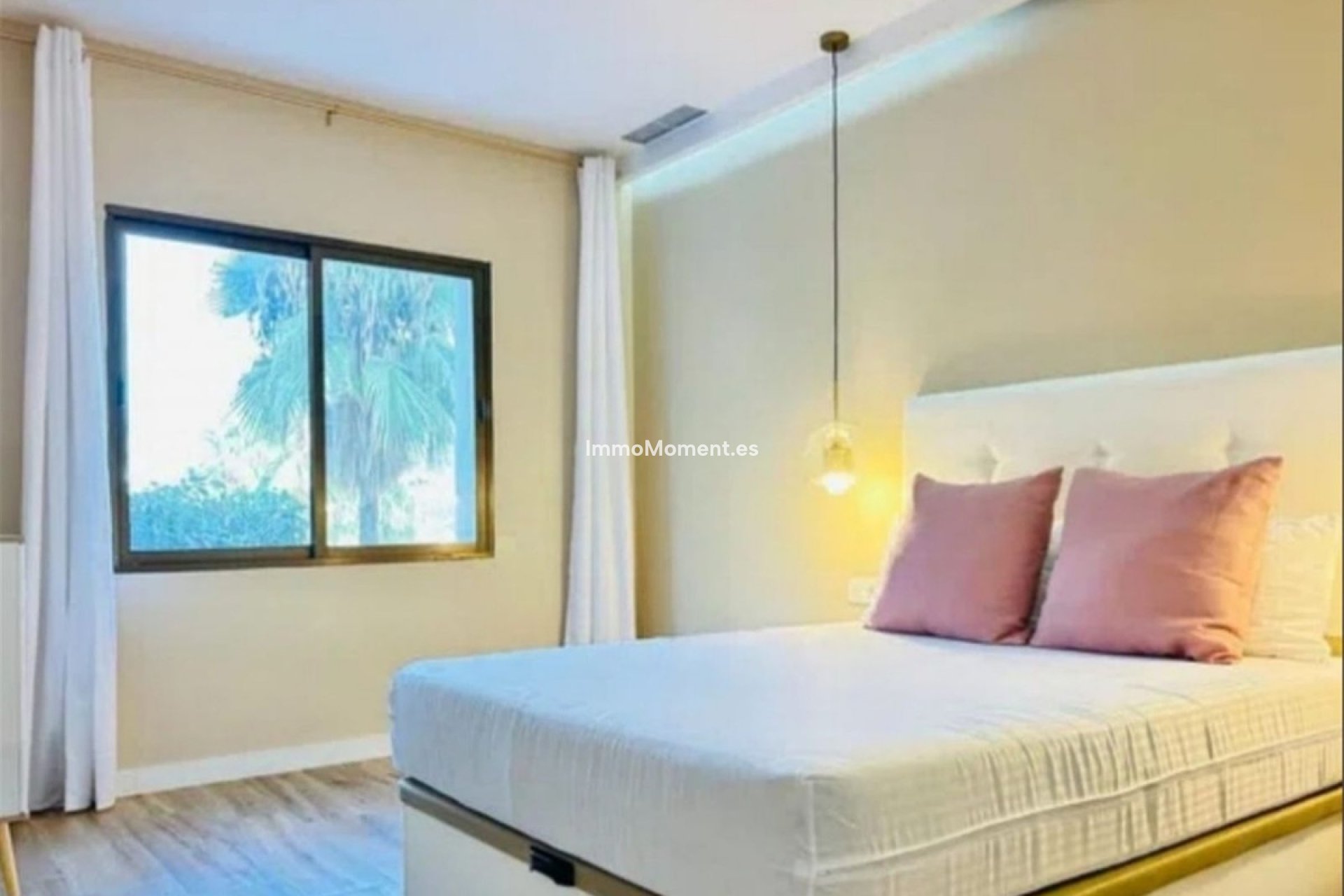 Revente - Appartement - Marbella - Nueva Andalucía